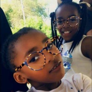 Meet your Posher, Van